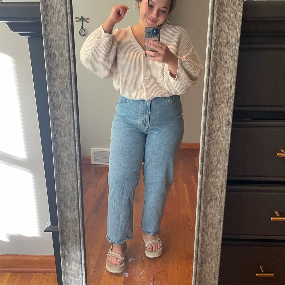 Universal Threads Vintage Jeans